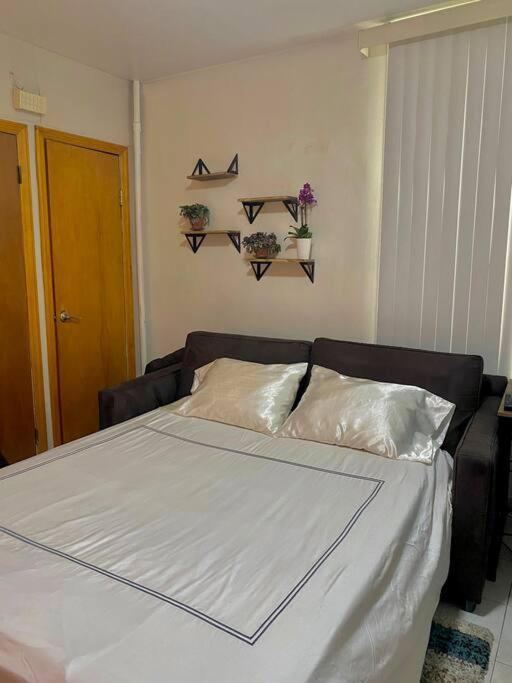 Cozy Private Apt 10 Min From Manhattan Subway! นิวยอร์ก ภายนอก รูปภาพ