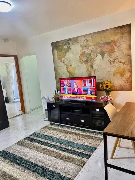 Cozy Private Apt 10 Min From Manhattan Subway! นิวยอร์ก ภายนอก รูปภาพ